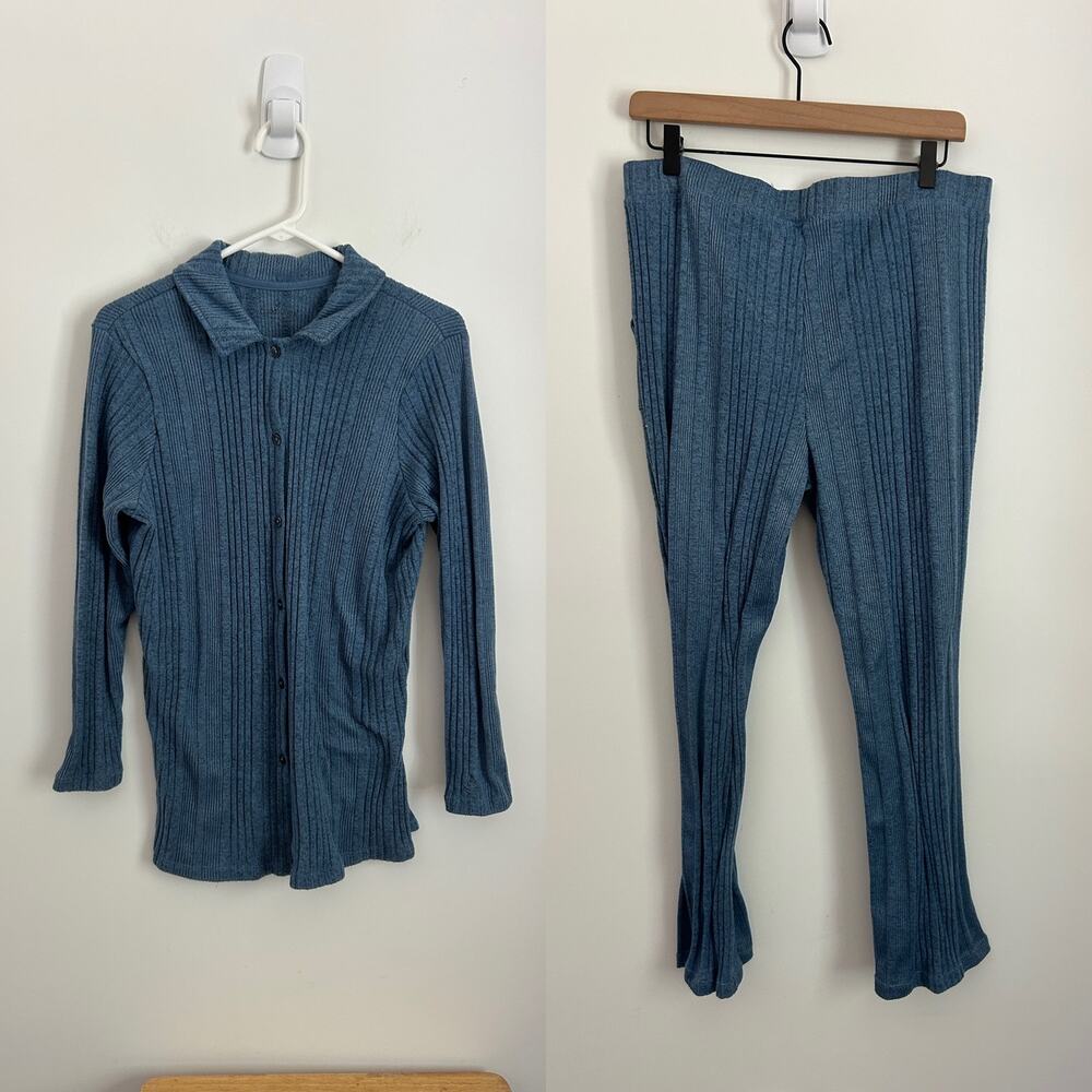 Cuddl Duds Blue Ribbed Lounge Set Size Large – Button Front Top & Pants - Picture 2 of 12